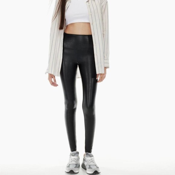 Aritzia Pants - Aritzia Wilfred Free Daria Pant size L